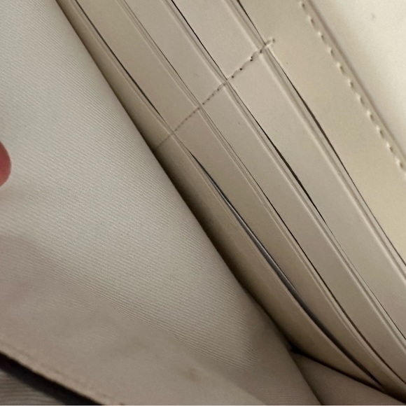 New Coach Ivory Studded Wallet on a Chain - Picture 11 of 11